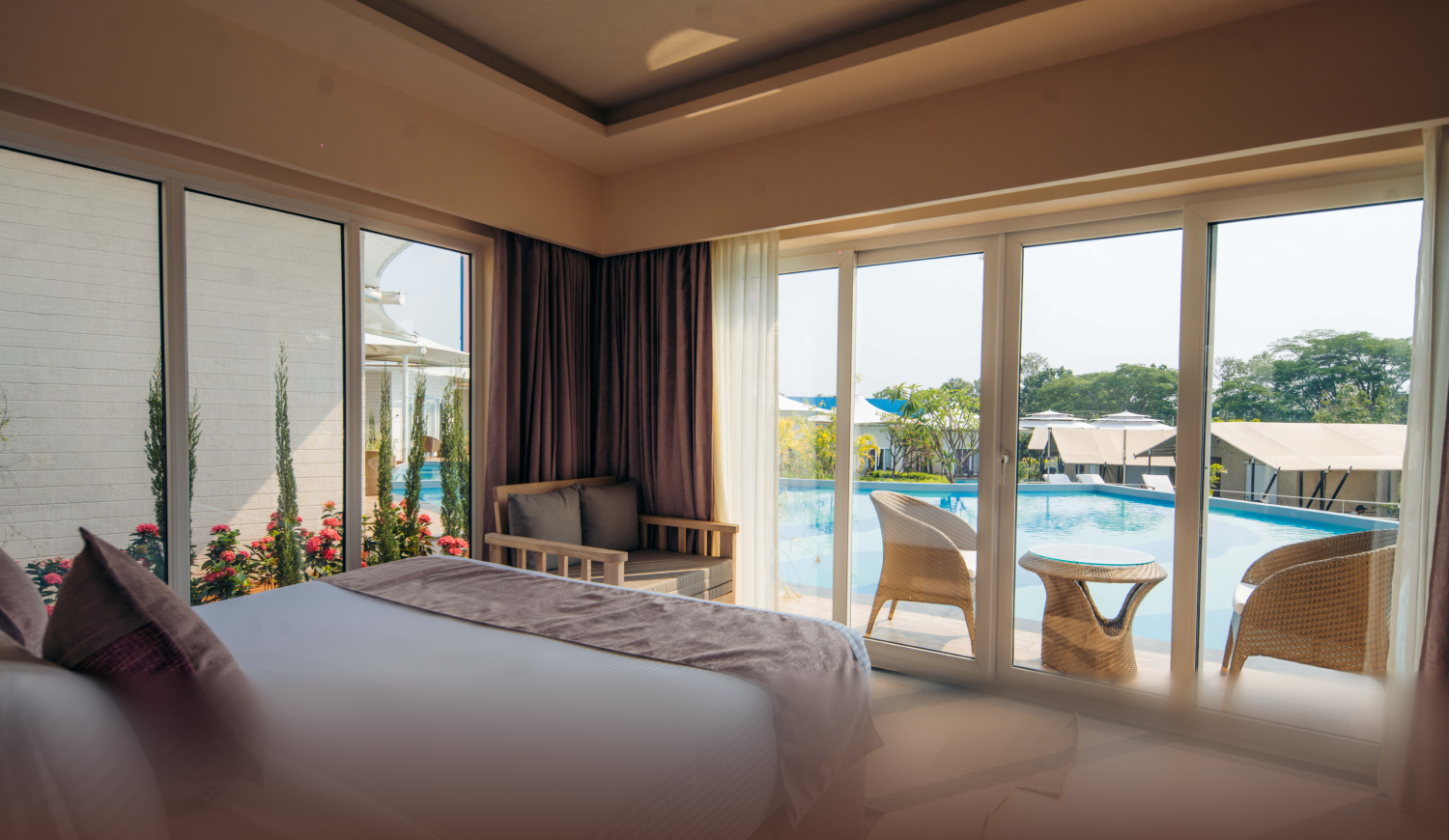 Accommodation Feature